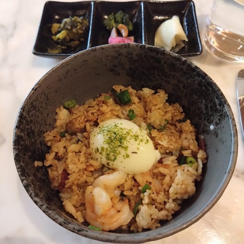 ハレプナワイキキの朝食（UMI FRIED RICE）