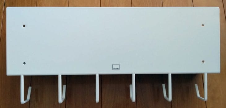 山崎実業のSMARTマグネットケーブル&ルーター収納ラックの裏側